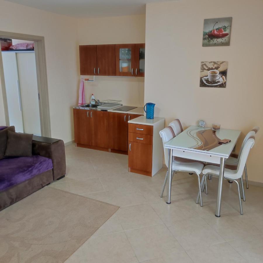 Kalia, Zweizimmer, Zweibalkon, Top-Apartment Sunny Beach Esterno foto